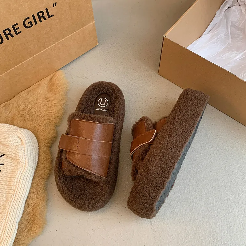 2024 Free Shipping Tlides Diseñador zapatos para mujeres zapatillas peludas zapatillas zapatillas zapatillas de lado de la parte