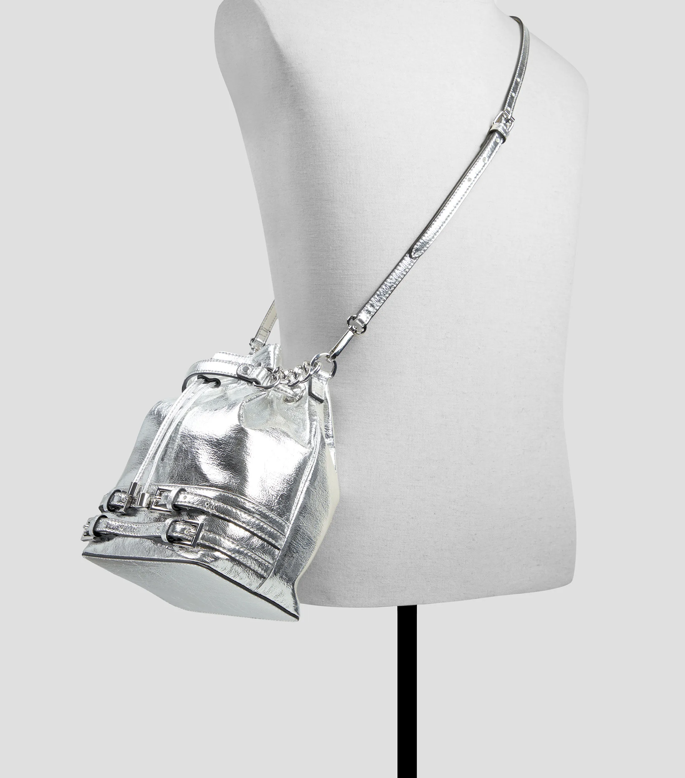 Aldo Bolso bucket liso Mujer
