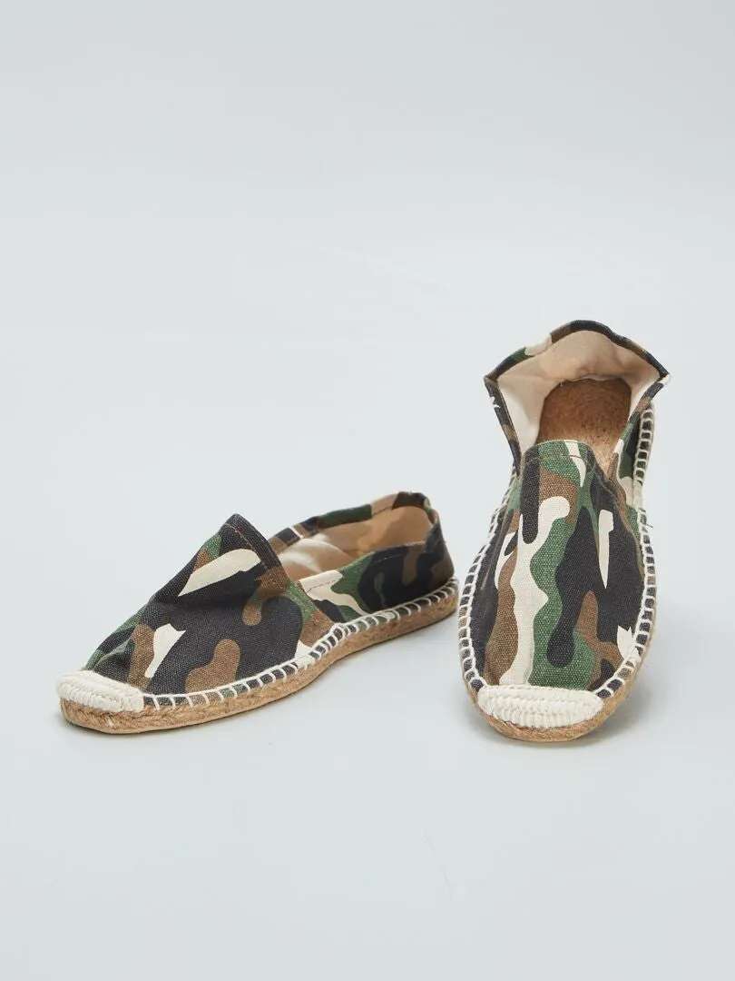 ALPARGATAS DE ESPARTO CON ESTAMPADO DE CAMUFLAJE  BEIGE