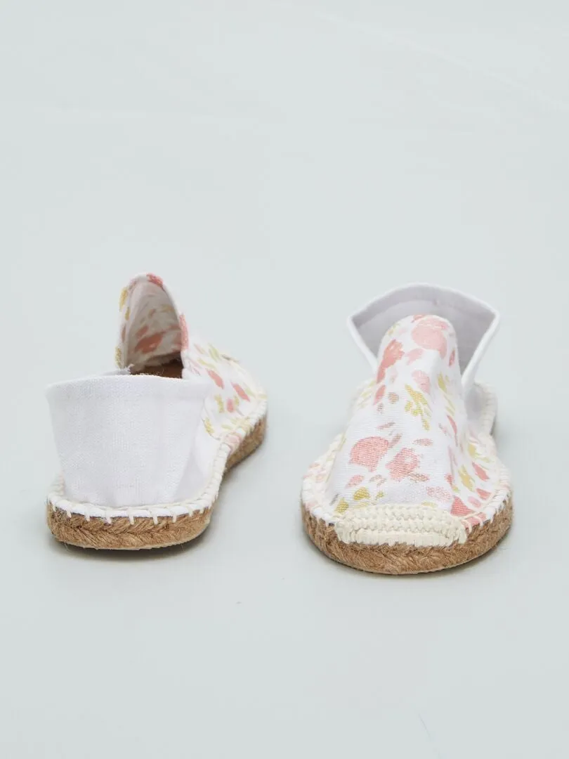ALPARGATAS DE ESPARTO CON ESTAMPADO DE FLORES  BLANCO