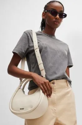 Bolso de bandolera de piel sintética con letras de logo
