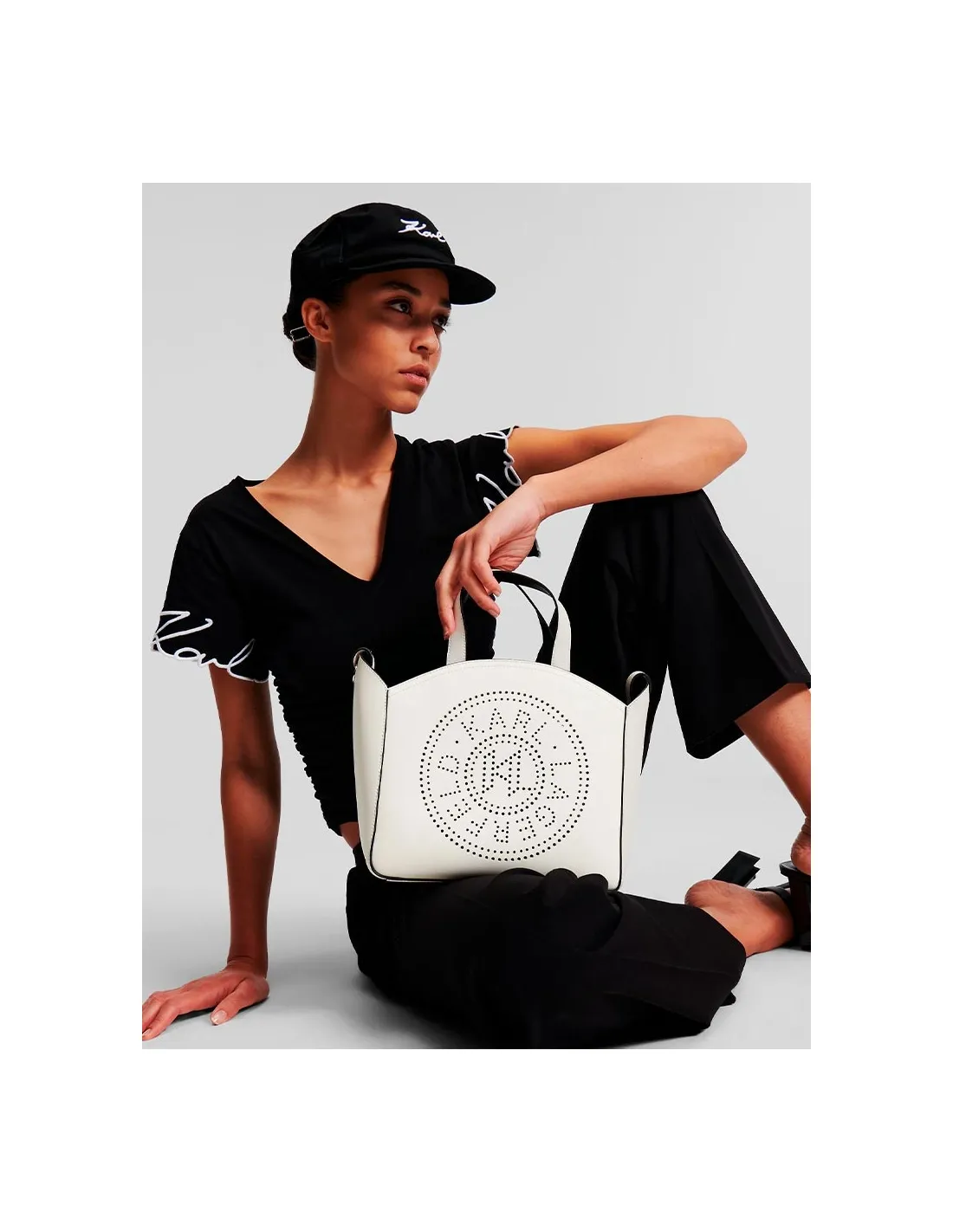 Bolso tote pequeño blanco perforado K/Circle