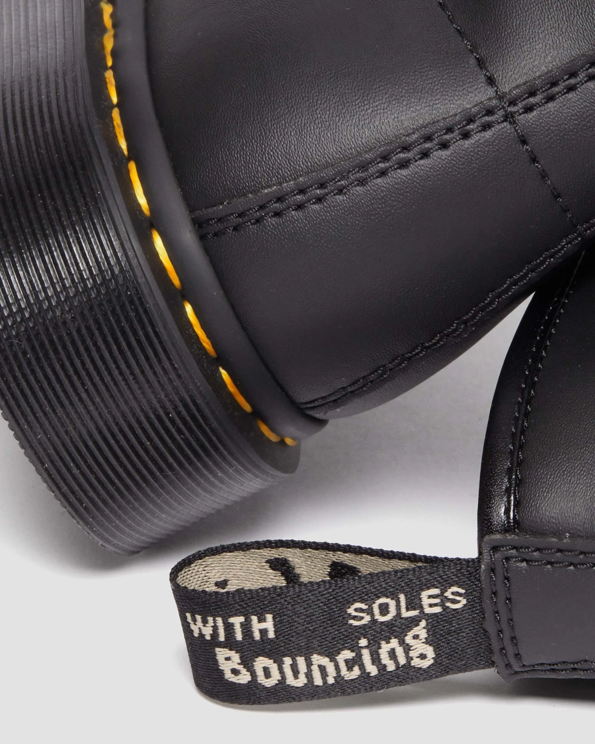 Botas 1460 Reclaimed de piel
