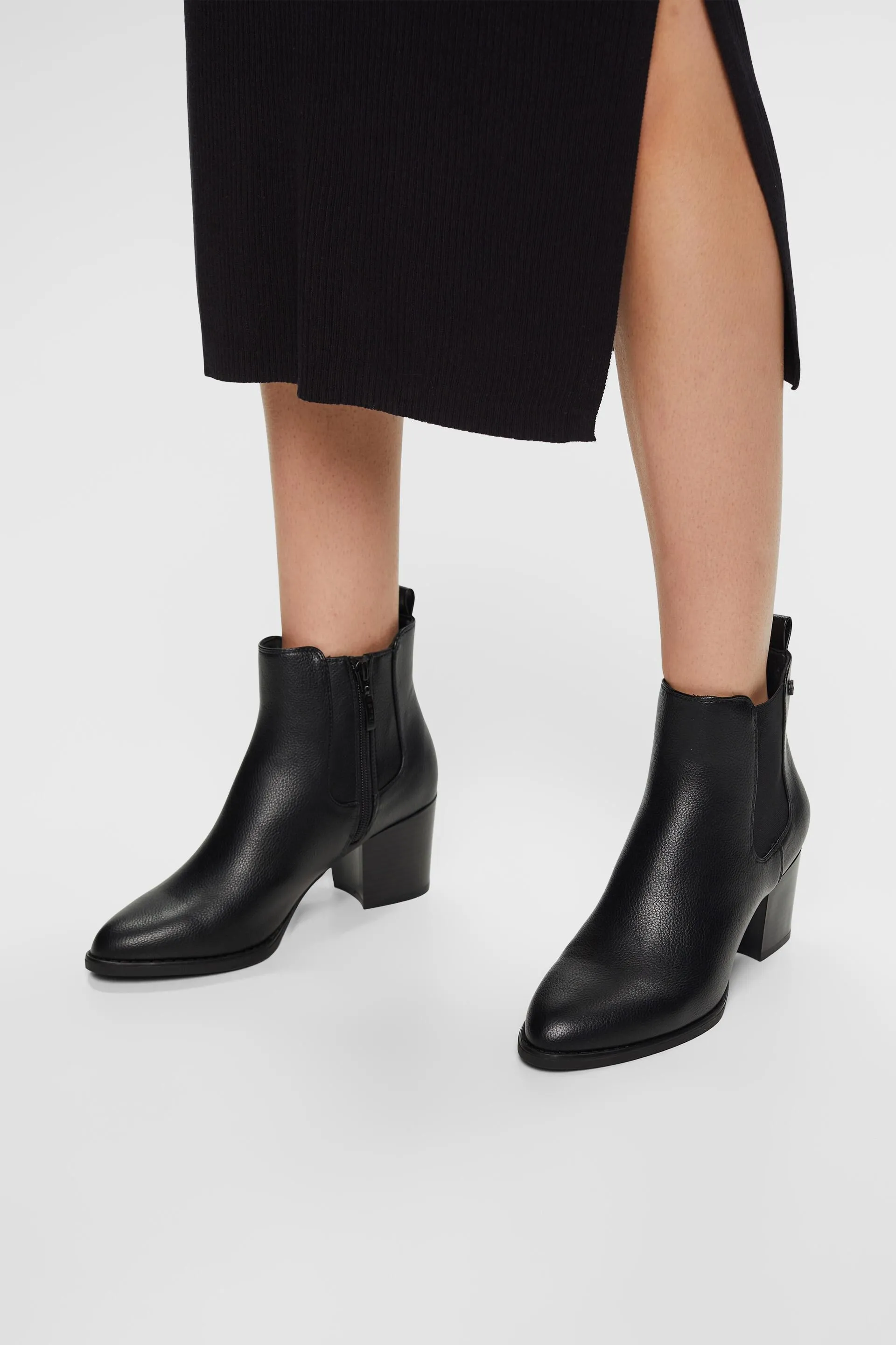 Botas de piel vegana