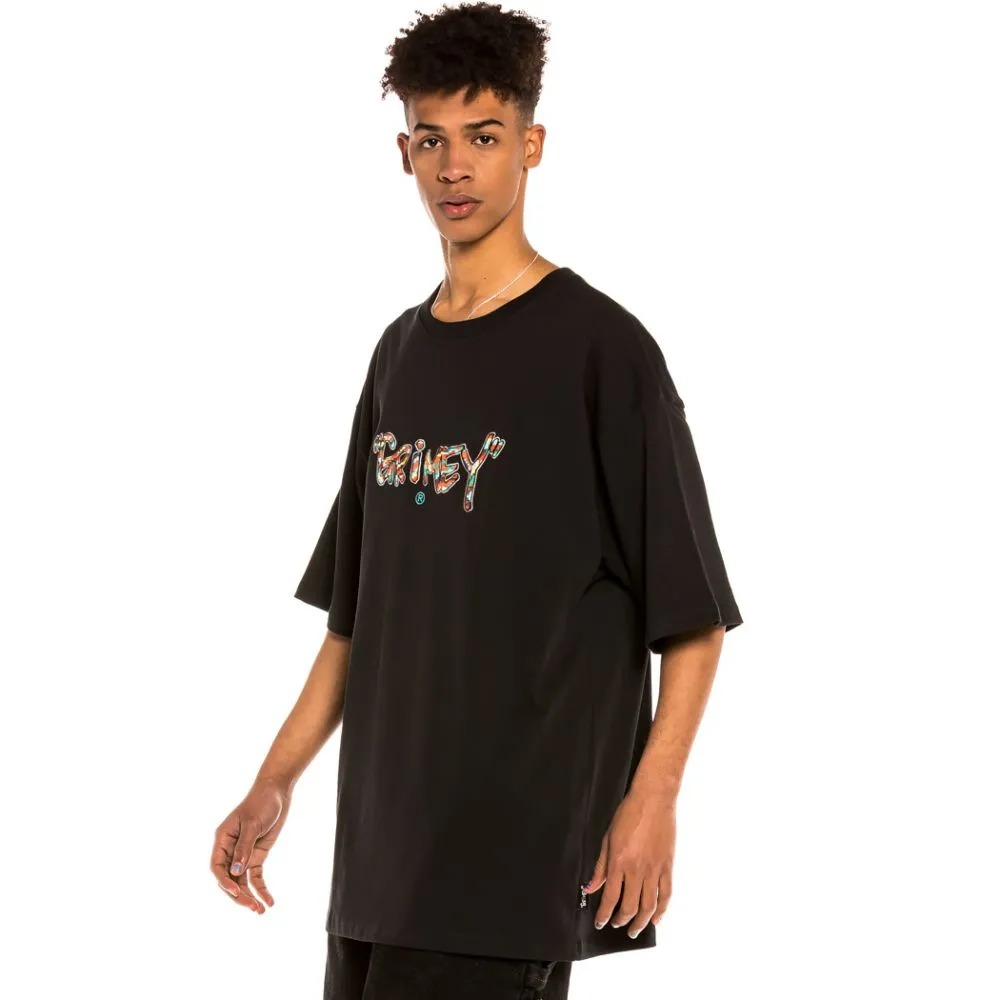 CAMISETA GRIMEY MANGA CORTA UNISEX “NINE WINDS ” HEAVY WEIGHT – BLACK REF. GA25BLK NEGRO LOGO PECHO