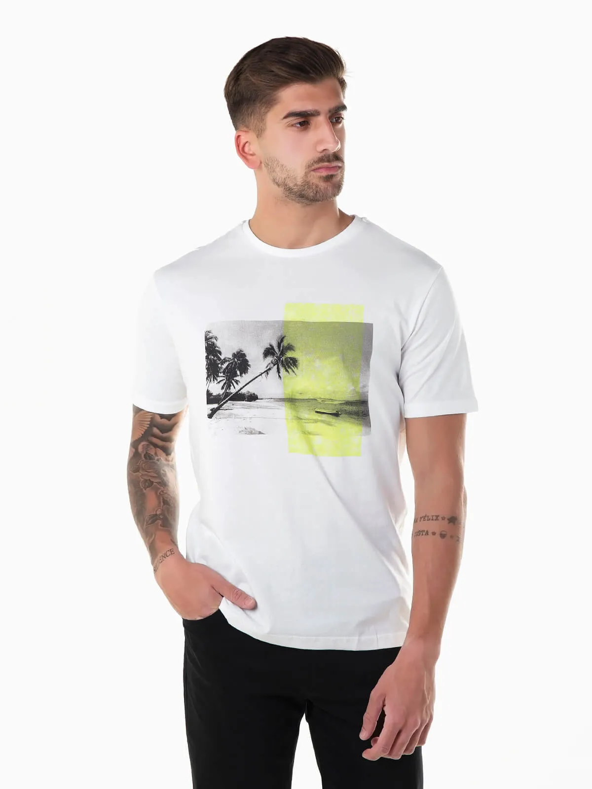 Camiseta manga corta con paisaje