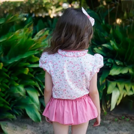 Conjunto niña blusa florecitas  y cubre de Marena