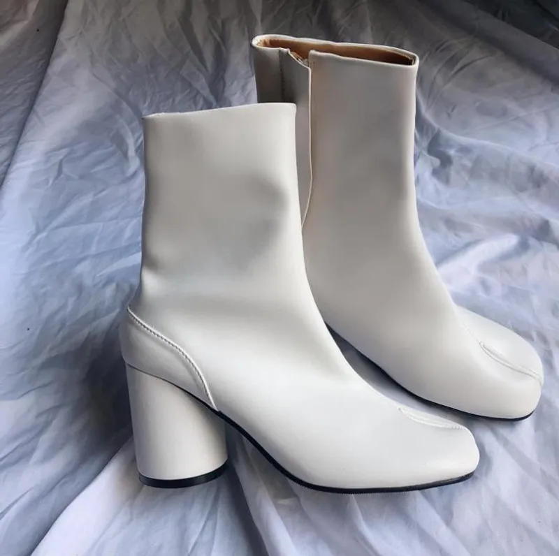 Diseño Tabi Boot Split toe Chunky High Heel Mujer Botas Cuero Zapatos Mujer Moda Otoño Mujer Zapatos Botas Mujer1