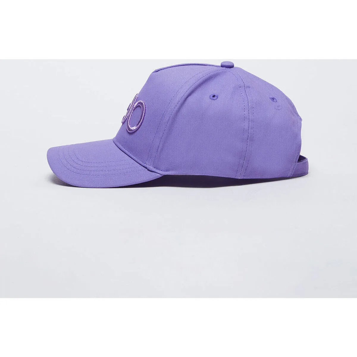 Gorra de béisbol con logotipo