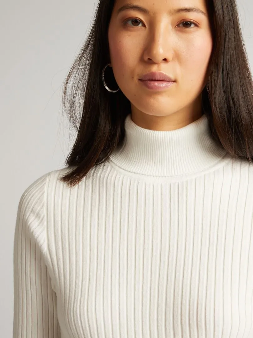 JERSEY DE PUNTO DE CANALé CON CUELLO ALTO  BLANCO