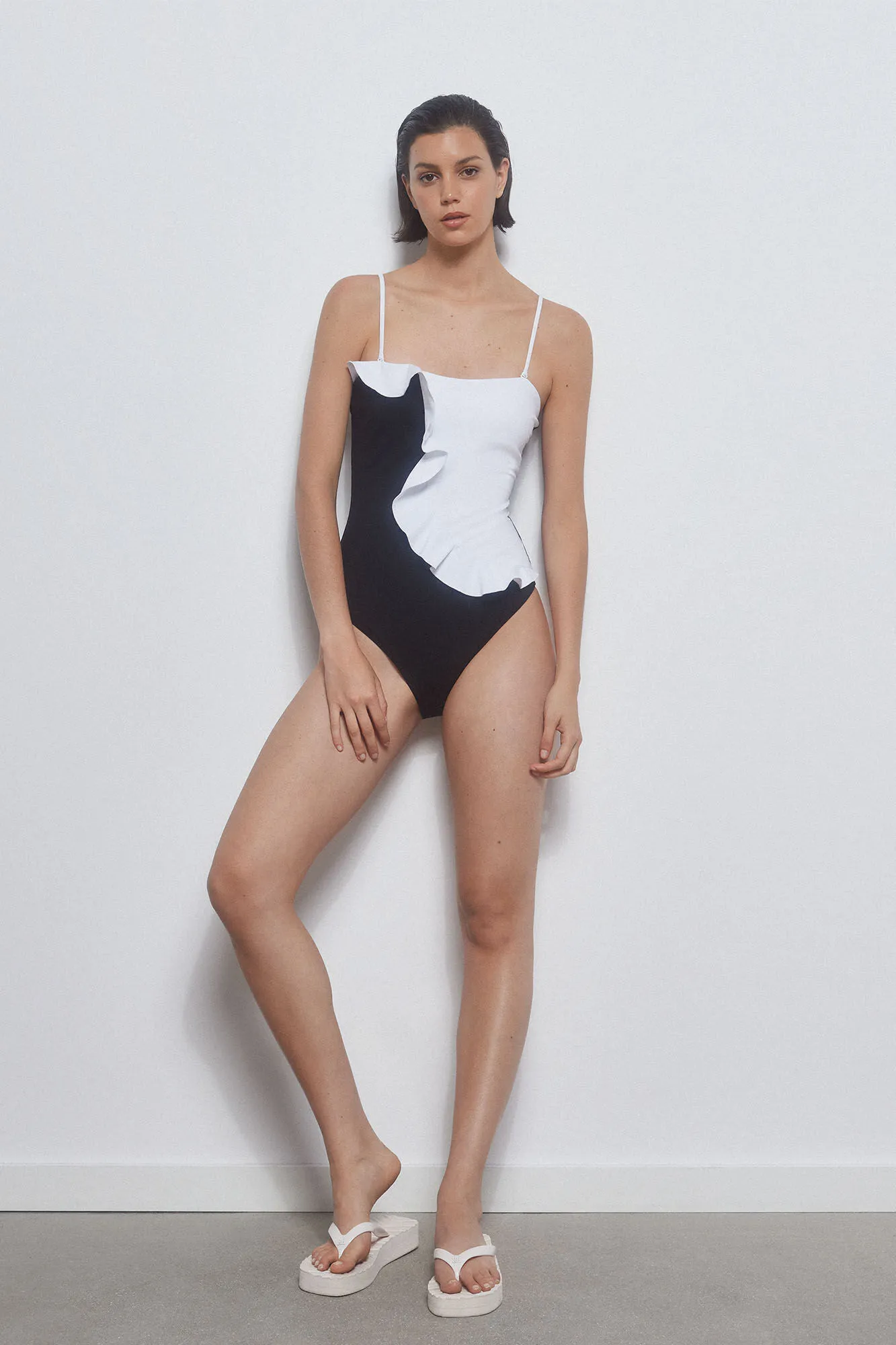 Karen swimsuit