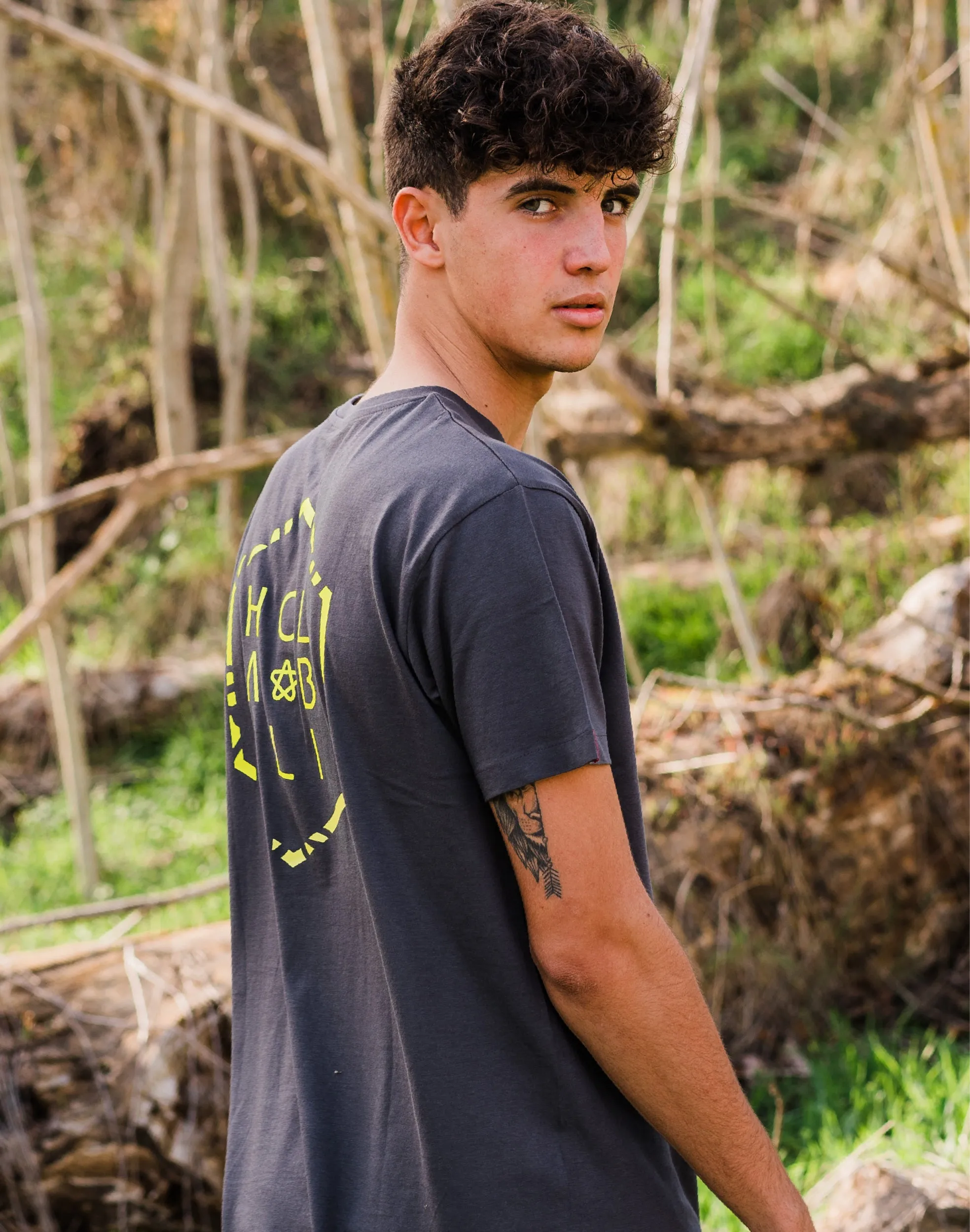 NIDO  CAMISETA UNISEX | 100% ALGODóN ORGáNICO
