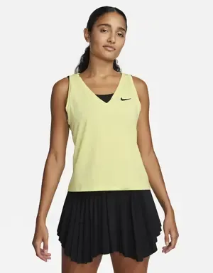Nike Court Victory