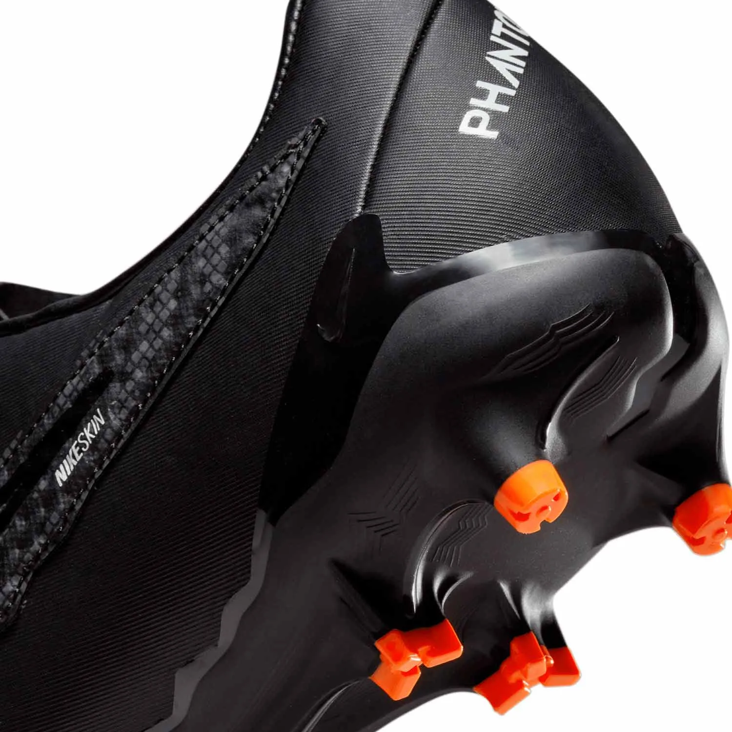 Nike Phantom GX Academy FG/MG