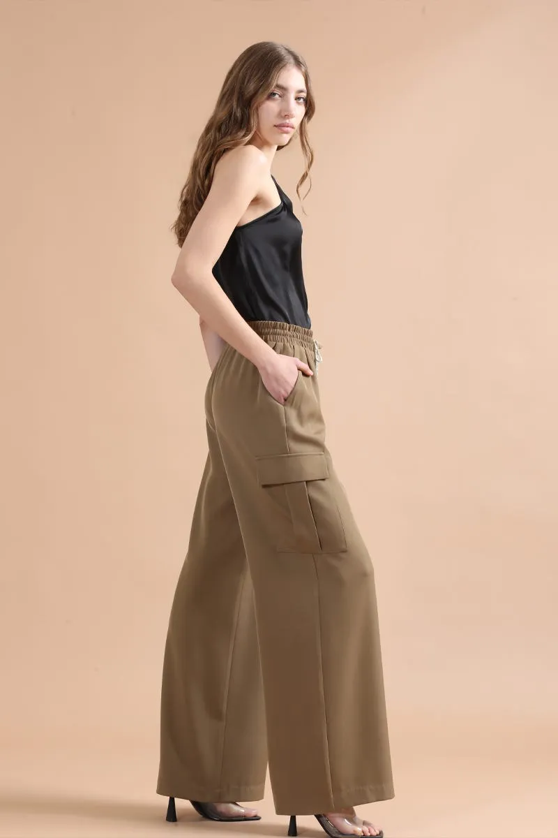PANTALON ANCHO CARGO TIRO ALTO, CAMEL