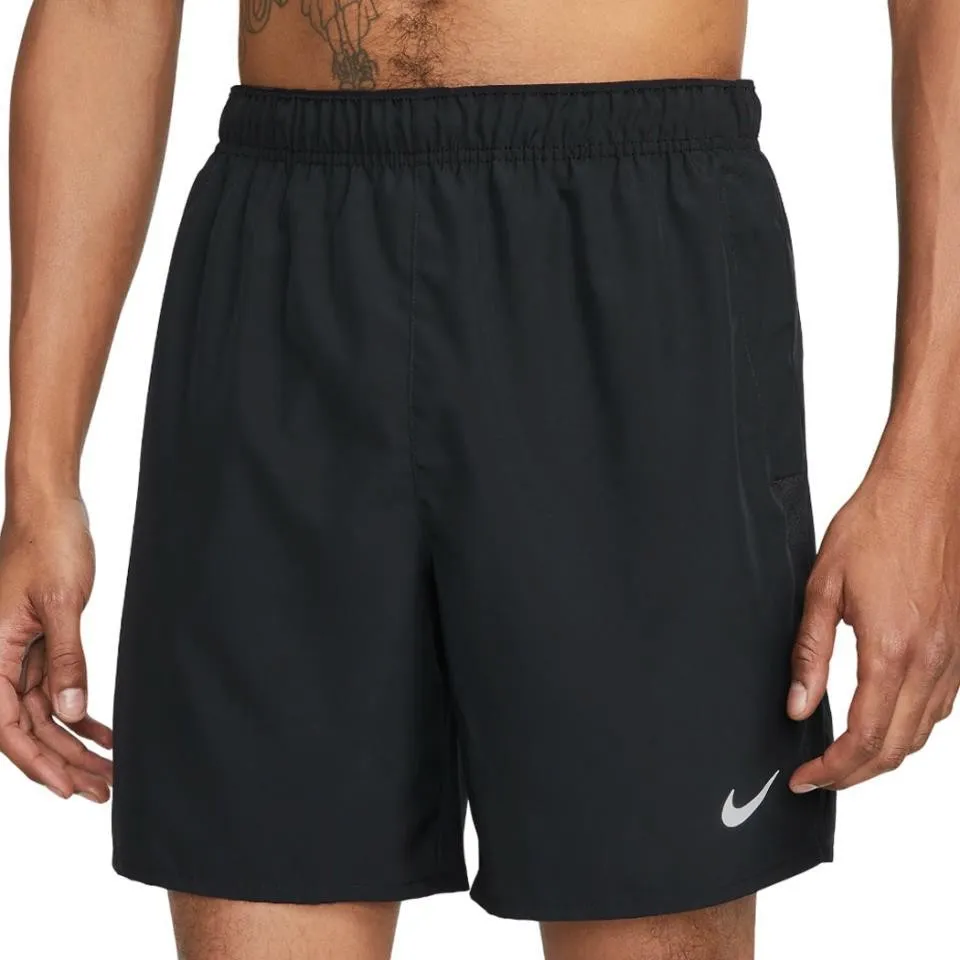 PANTALON CORTO NIKE CHALLENGER 7 NEGRO DV9344010