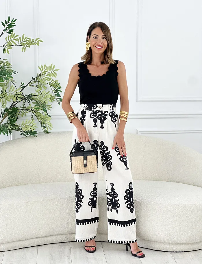 Pantalon etnico negro & beige