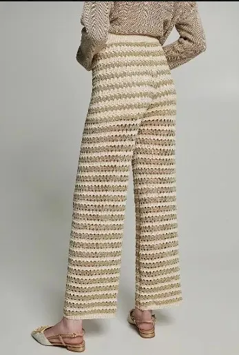 Pantalon punto dorado lurex