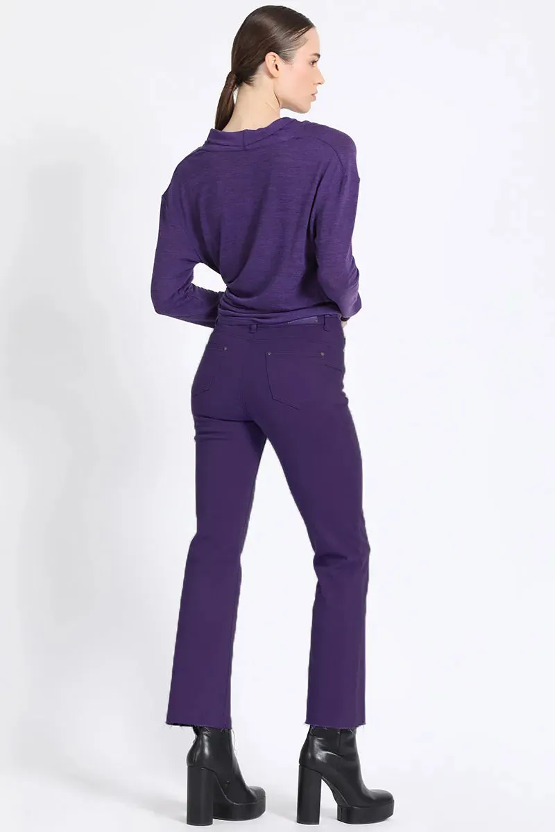 PANTALON SLIM, TIRO MEDIO, ARANDANIO