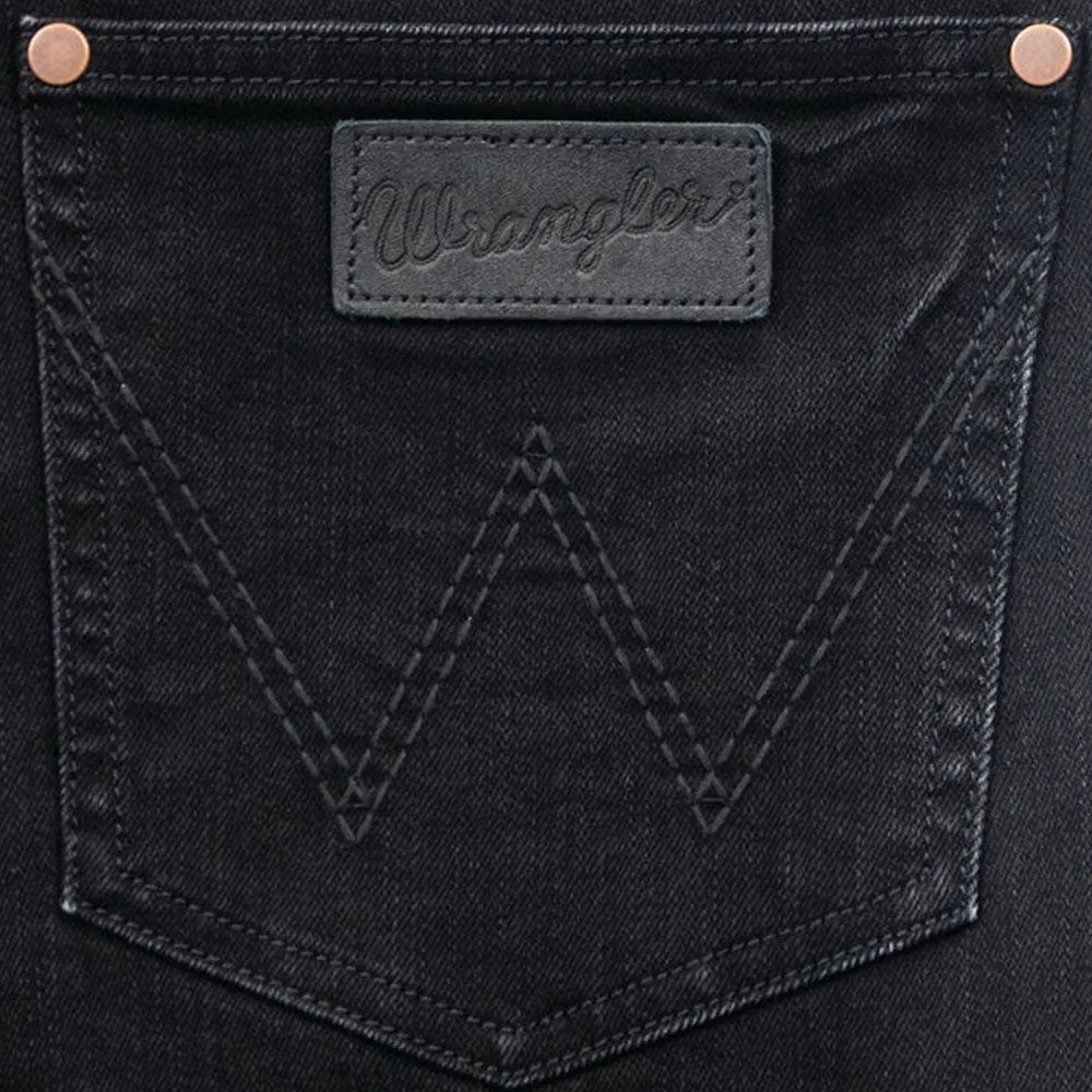 Pantalon Wrangler Retro Slim Straight in Blackwell 88MWZ