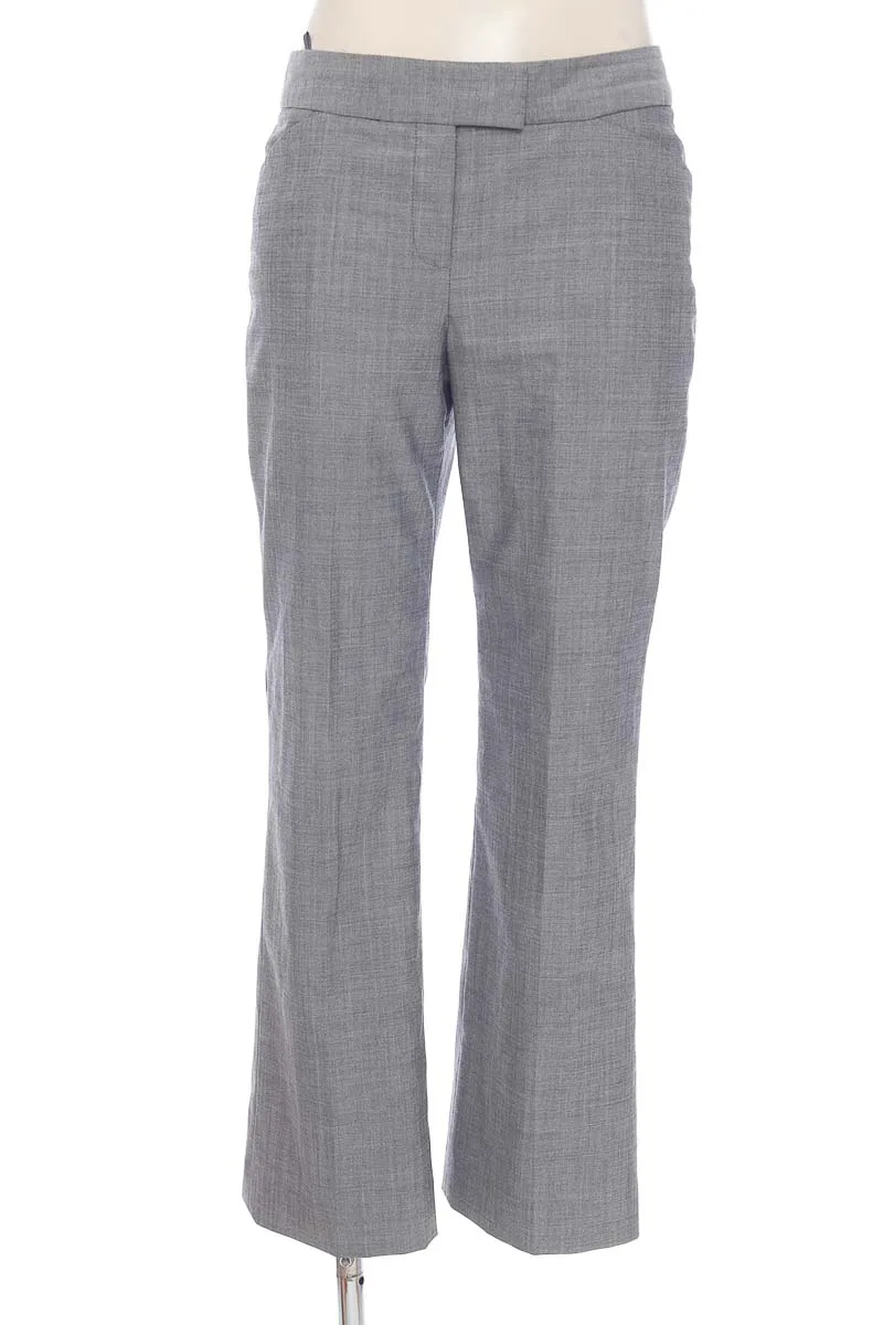 PANTALóN COLOR GRIS  ANNE KLEIN