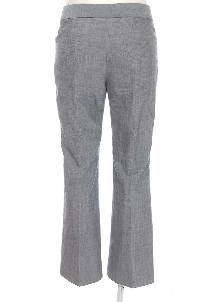 PANTALóN COLOR GRIS  ANNE KLEIN
