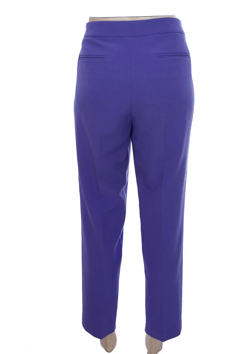 PANTALóN COLOR MORADO  ANNE KLEIN