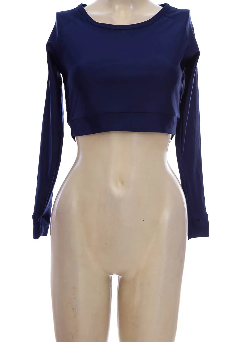 ROPA DEPORTIVA / SALIDA DE BAñO COLOR AZUL  CLOSEANDO