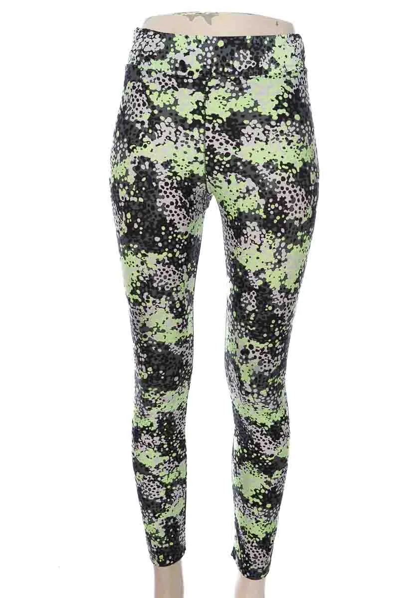 ROPA DEPORTIVA / SALIDA DE BAñO COLOR ESTAMPADO  CLOSEANDO