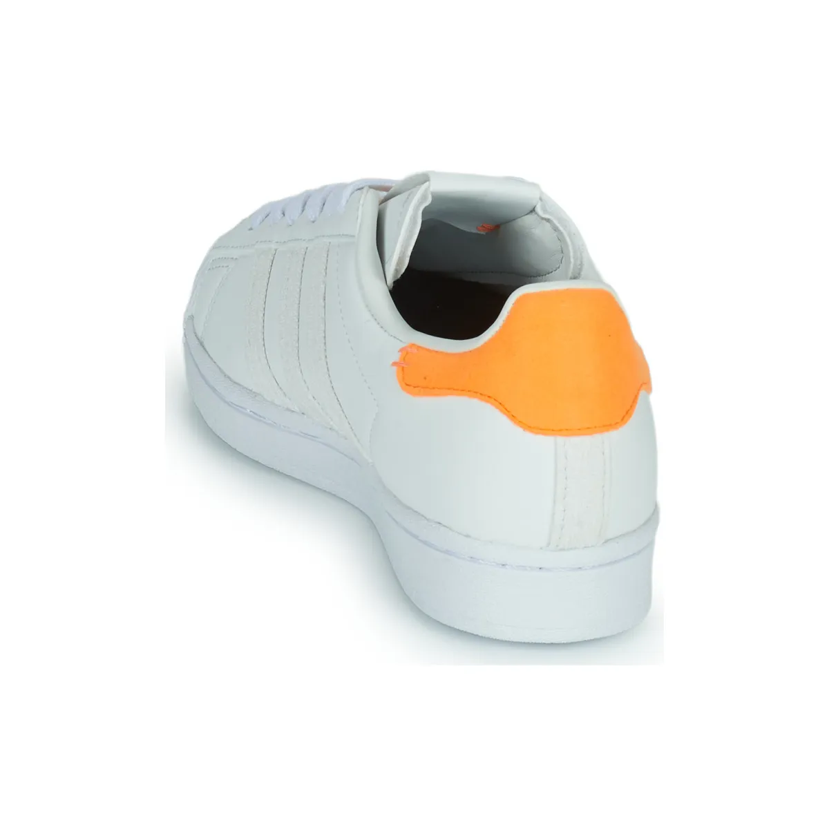 SUPERSTAR W