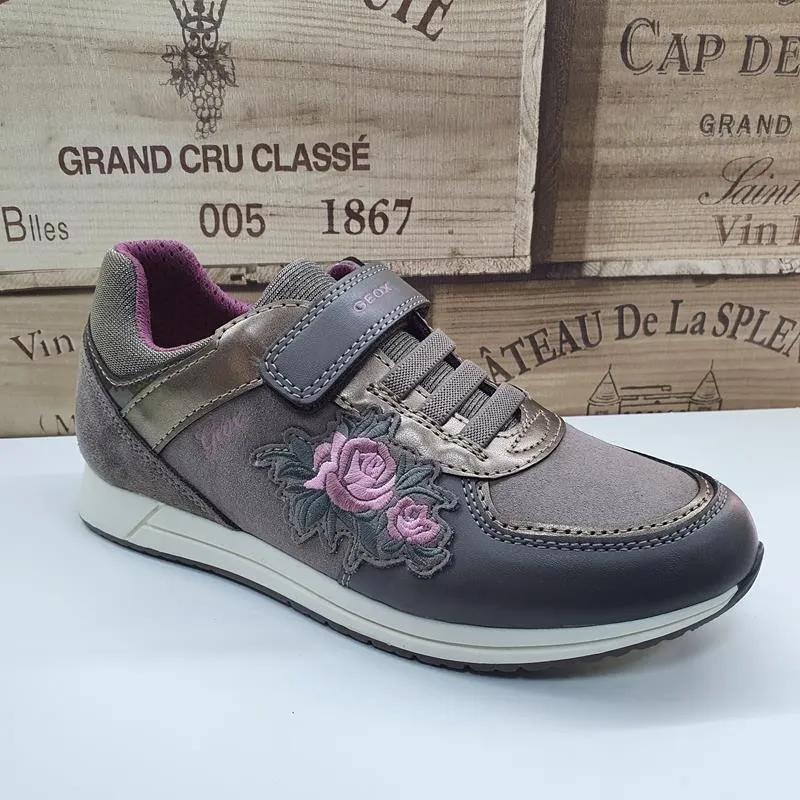 Zapatilla bordada Jensea Girl Geox J846FB