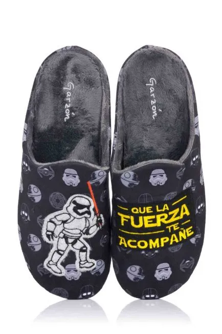 ZAPATILLA DE CASA  " GUERRA DE LAS GALAXIAS"