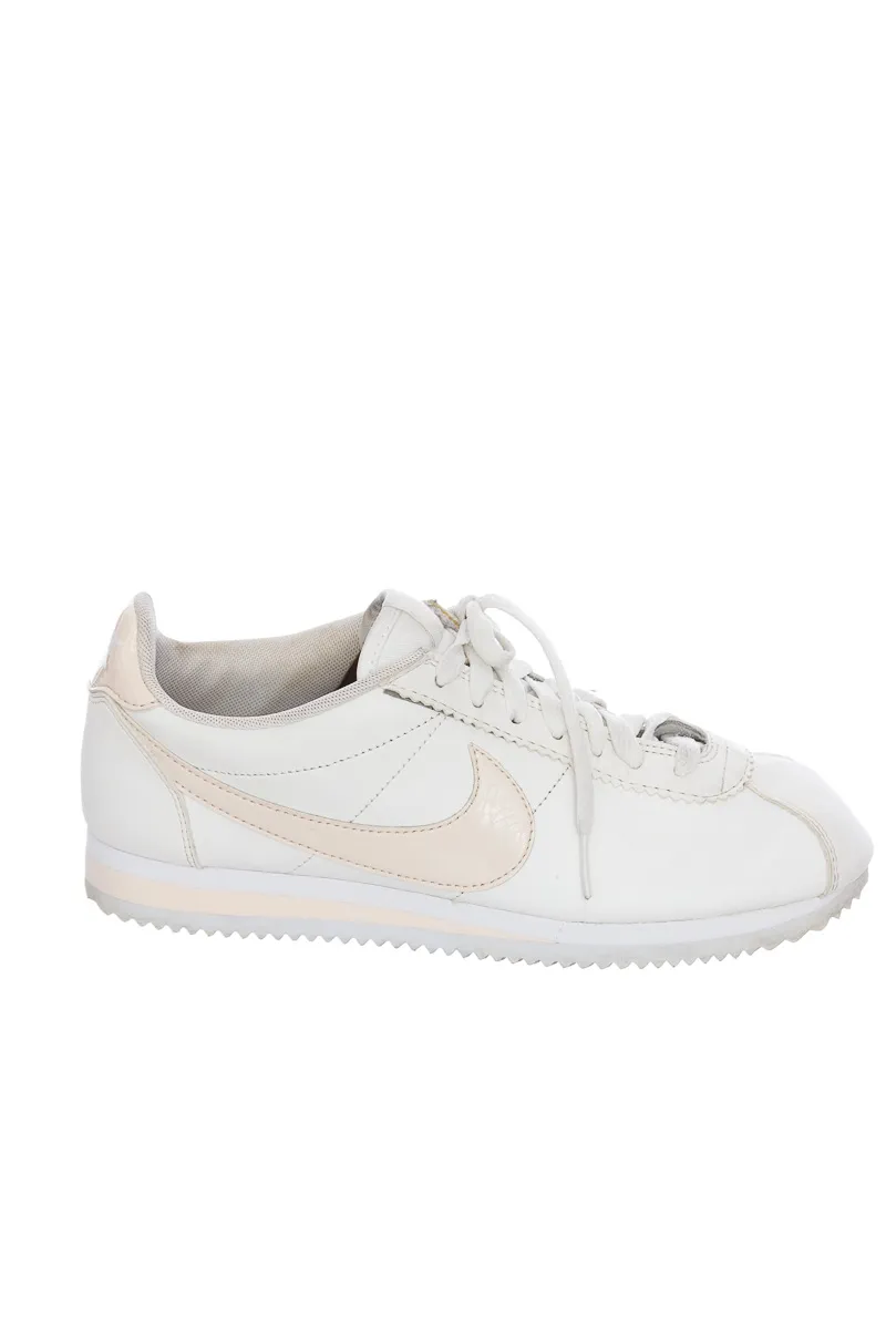 ZAPATOS COLOR BLANCO  NIKE