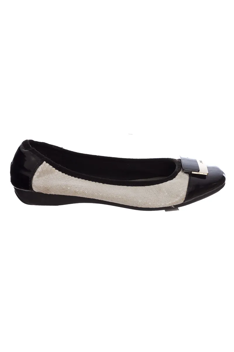 ZAPATOS COLOR NEGRO  ANNE KLEIN